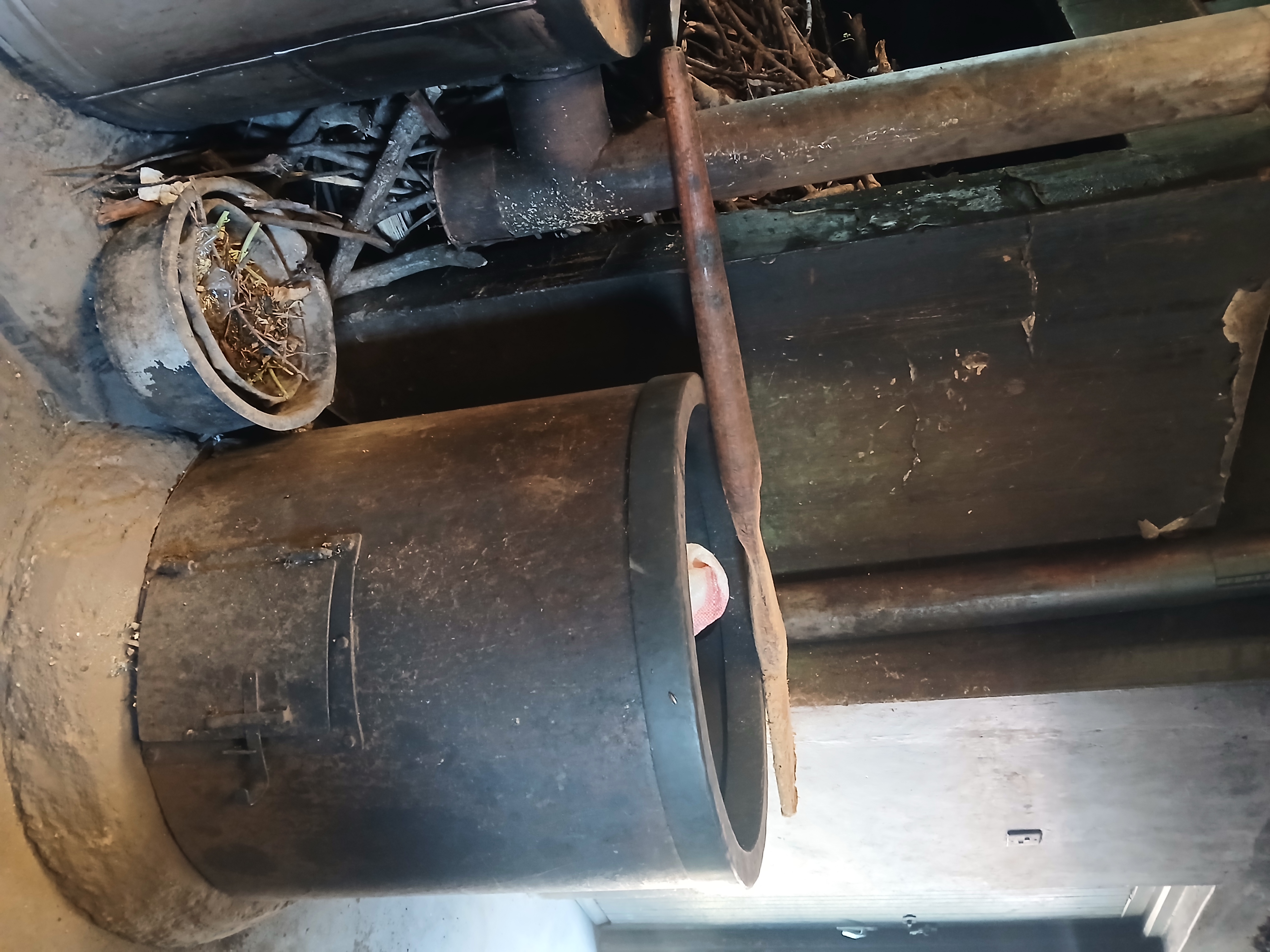Non-functional cooking pots