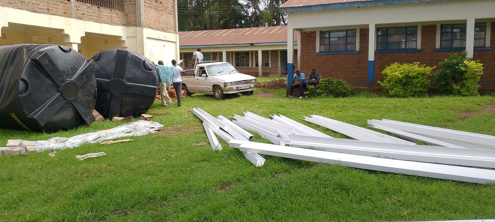 Delivery of gutters