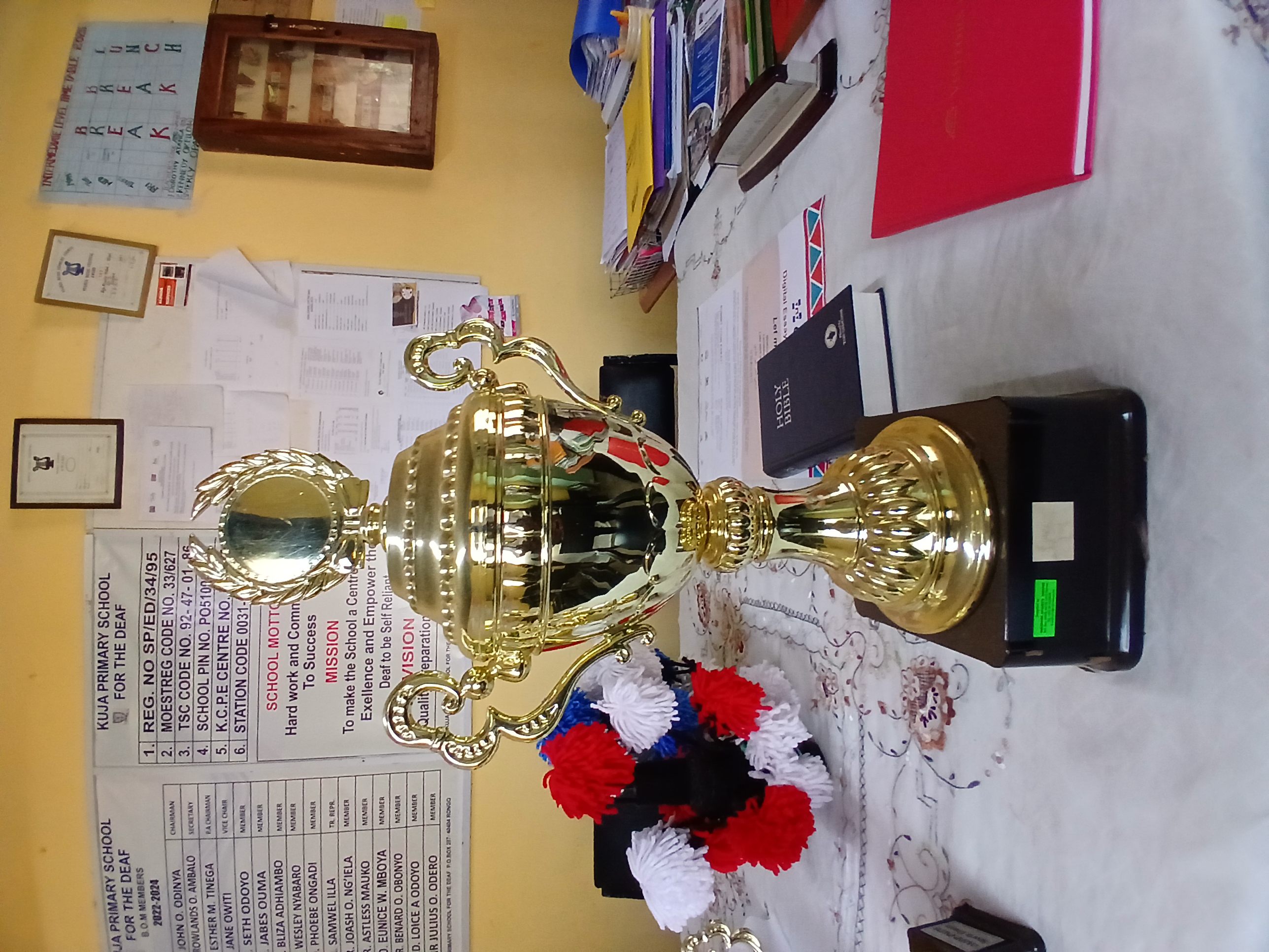 Trophy 3